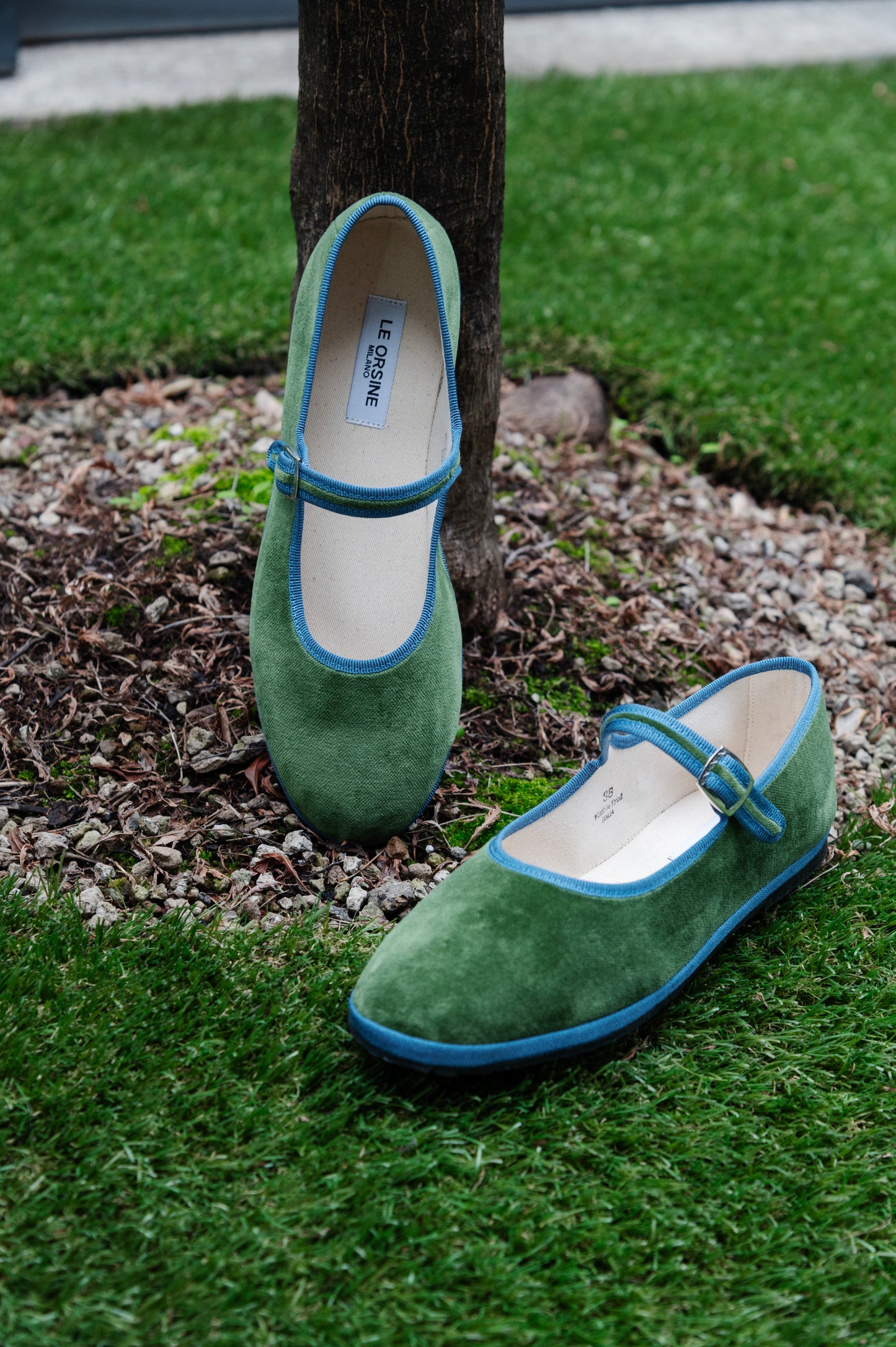 Mary Jane “Vail” – Handcrafted Velvet Friulane