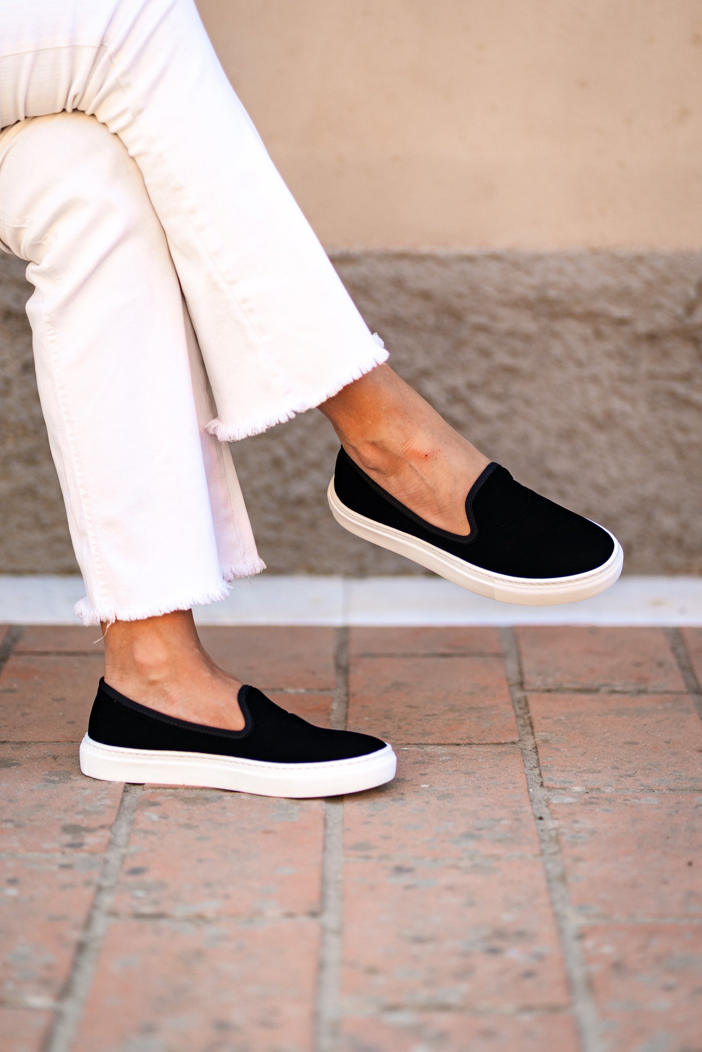 Eco Slip-On “New York” – La Scarpa Sostenibile per Tutti i Giorni